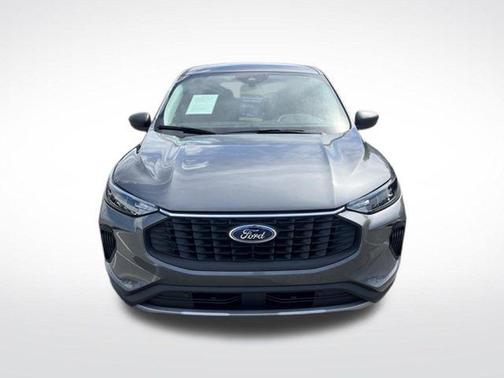 Carbonized Gray Metallic 2025 Ford Escape Active