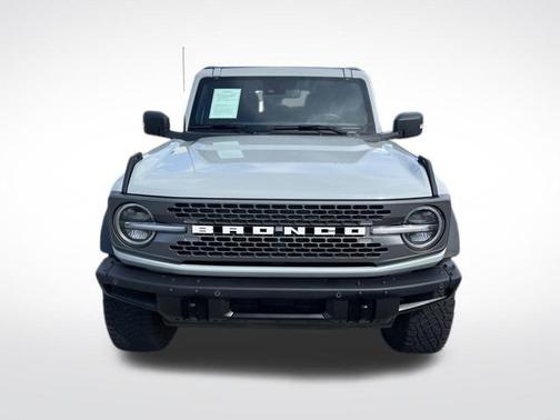 Cactus Gray 2024 Ford Bronco Badlands
