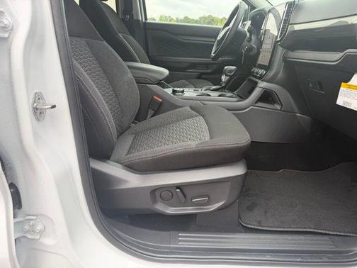 Oxford White 2026 Ford Ranger XLT