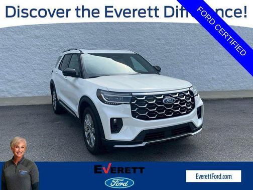 2025 Ford Explorer Platinum