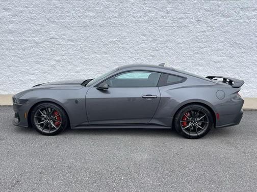 2025 Ford Mustang Dark Horse Fastback