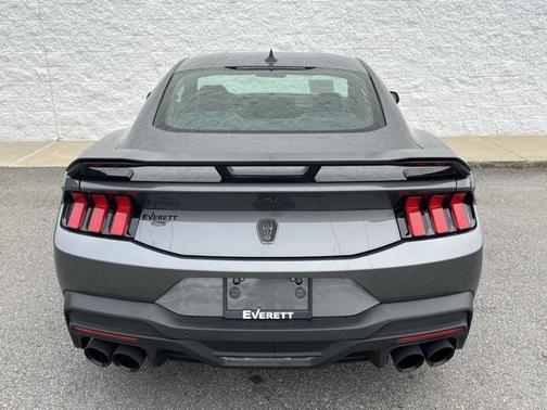 2025 Ford Mustang Dark Horse Fastback