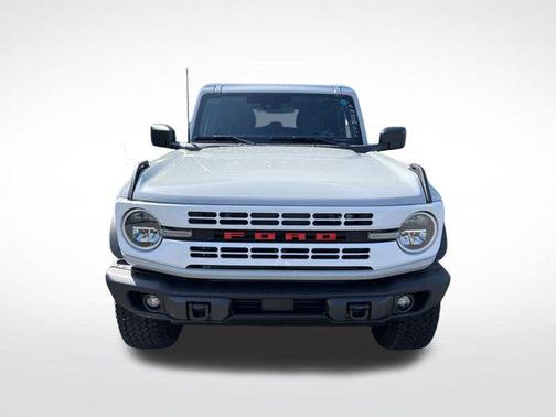 Avalanche 2026 Ford Bronco Heritage Edition