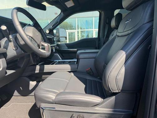 Agate Black Metallic 2026 Ford F-350 Platinum