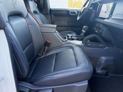 Desert Sand 2026 Ford Bronco Badlands