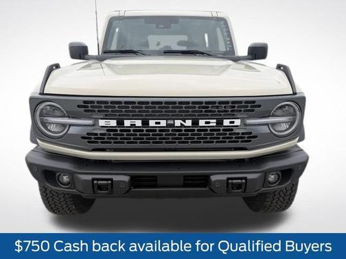 Desert Sand 2026 Ford Bronco Badlands