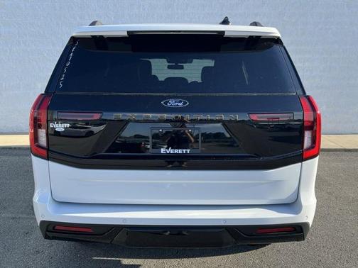 2025 Ford Expedition Tremor