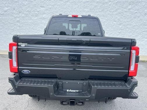 2026 Ford F-250 Platinum