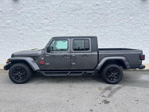 2023 Jeep Gladiator Sport S