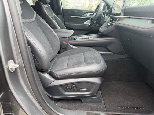 Carbonized Gray Metallic 2026 Ford Explorer ST