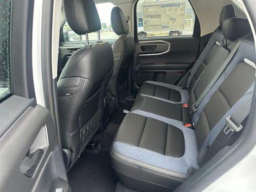 Oxford White 2026 Ford Bronco Sport Outer Banks