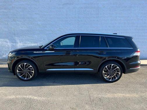 2025 Lincoln Aviator Reserve AWD