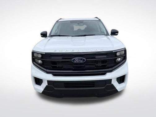 Oxford White 2026 Ford Expedition Active