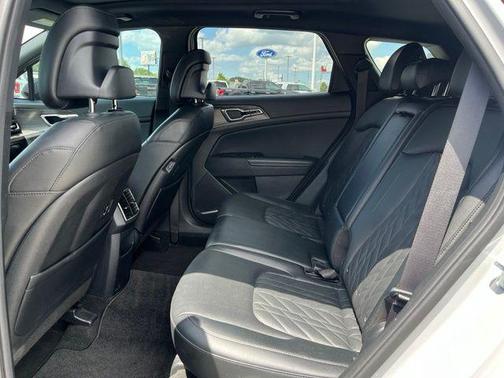 Wolf Gray 2024 Kia Sportage X-Line