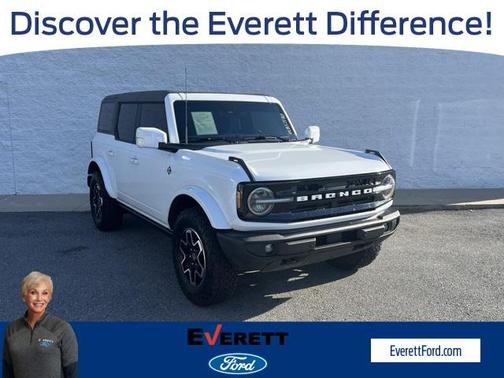 2023 Ford Bronco Outer Banks