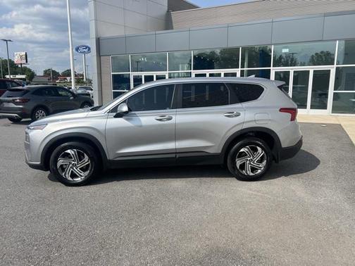 2023 Hyundai SANTA FE SE