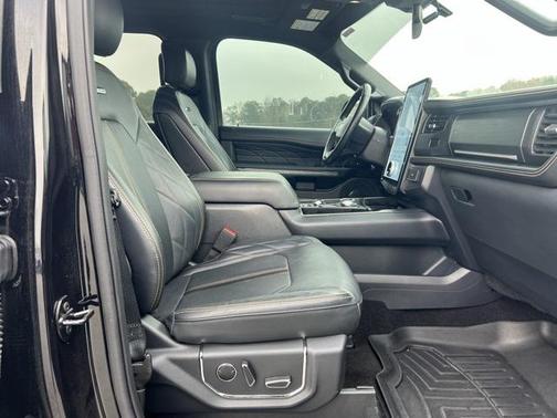 2022 Ford Expedition Platinum