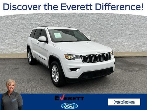 2022 Jeep Grand Cherokee Laredo