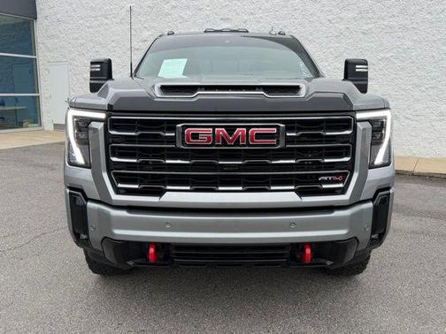 Sterling Metallic 2025 GMC Sierra 2500 AT4