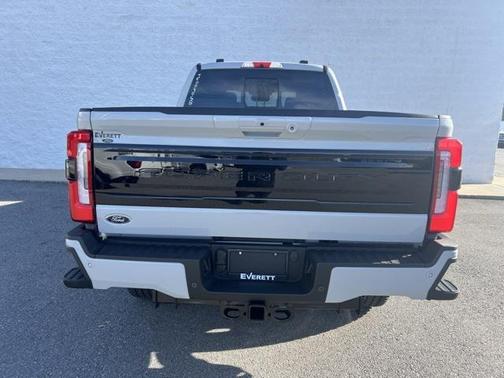 2026 Ford F-250 Platinum