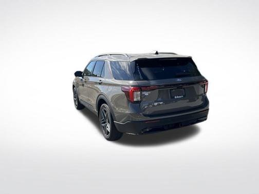 Gray 2027 Ford Explorer ST-Line
