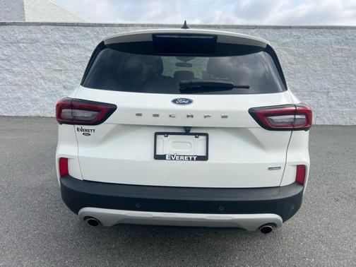 2024 Ford Escape PHEV SE