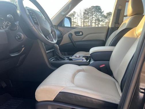 2024 INFINITI QX80 PREMIUM SELECT AWD