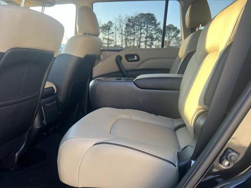 2024 INFINITI QX80 PREMIUM SELECT AWD