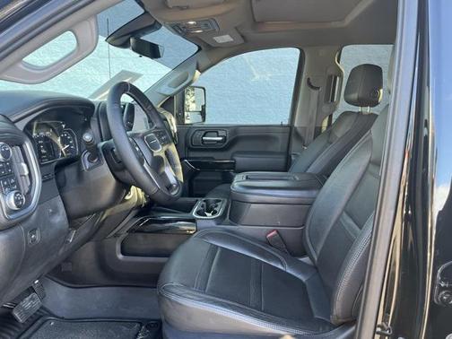 2021 GMC Sierra 2500 Denali