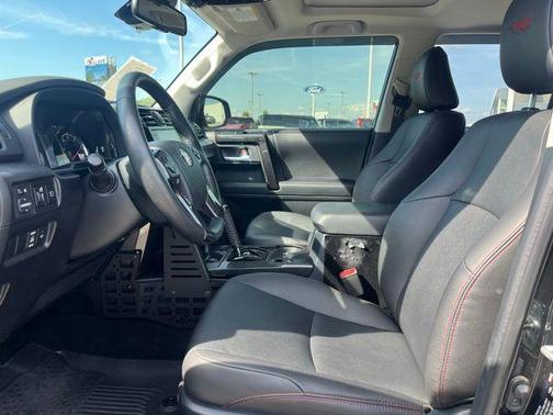 Midnight Black Metallic 2024 Toyota 4Runner TRD Off Road Premium