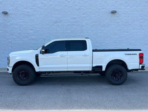 Star White Metallic Tri-Coat 2026 Ford F-250 Platinum