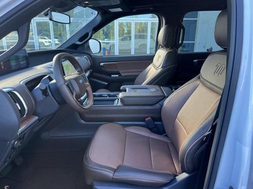 2025 Ford Expedition King Ranch