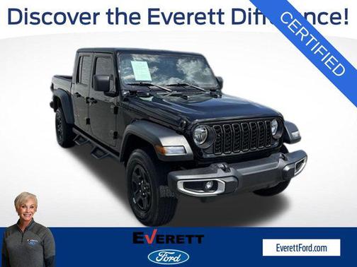 Black Clearcoat 2024 Jeep Gladiator Sport