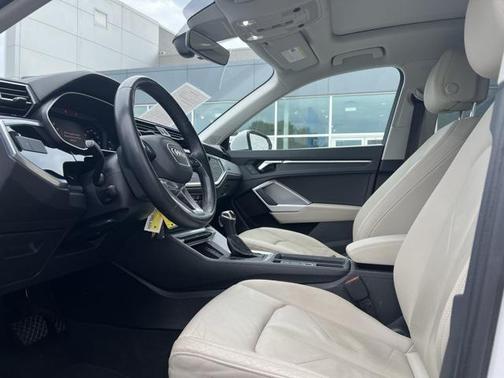 2021 Audi Q3 40 Premium Plus