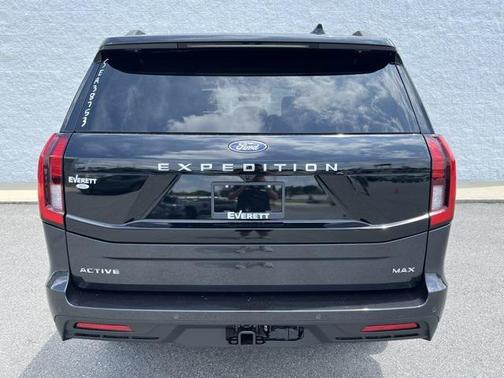 2025 Ford Expedition Max Active 4x4