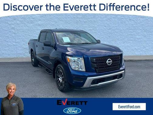 Deep Blue Pearl Metallic 2022 Nissan Titan SV Truck