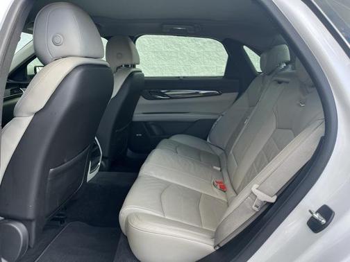 2016 Cadillac CT6 2.0L Turbo Luxury