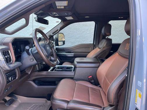 Glacier Gray Metallic Tri-Coat 2024 Ford F-250 King Ranch