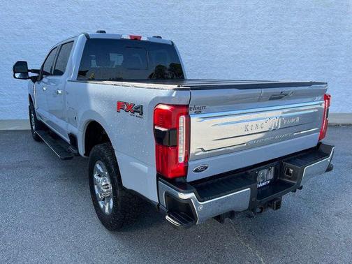 Glacier Gray Metallic Tri-Coat 2024 Ford F-250 King Ranch