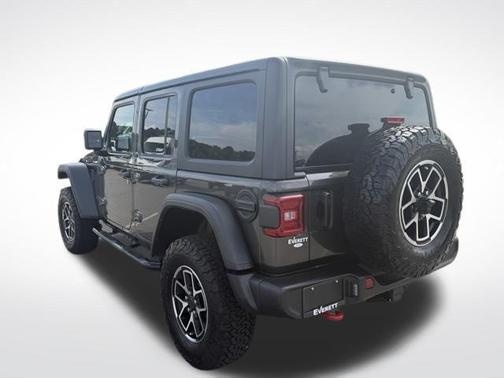 Granite Crystal Metallic Clearcoat 2024 Jeep Wrangler Rubicon