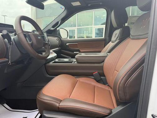 Space Silver Metallic 2026 Ford Expedition King Ranch