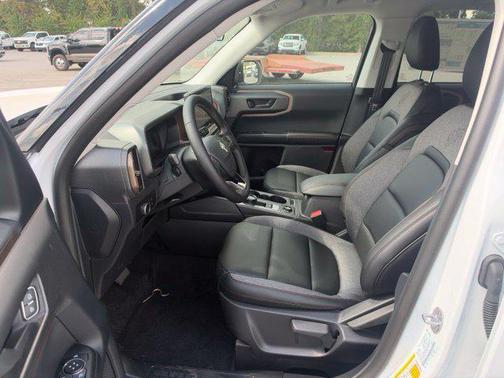 Oxford White 2026 Ford Bronco Sport Big Bend