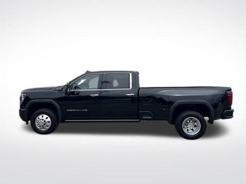 Onyx Black 2024 GMC Sierra 3500 Denali