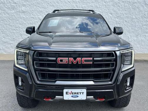 2024 GMC Yukon 4WD AT4