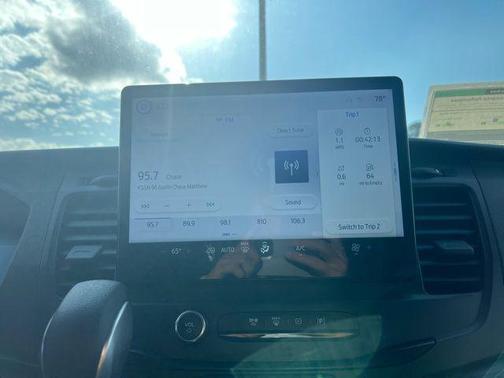 Oxford White 2026 Ford Transit-250 Base