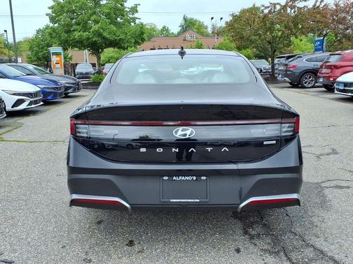 Black 2026 Hyundai SONATA Hybrid Blue