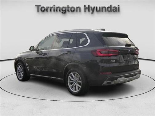 2022 BMW X5 PHEV xDrive45e