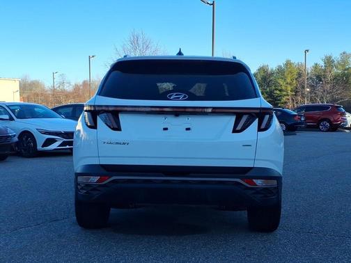 2023 Hyundai TUCSON SEL