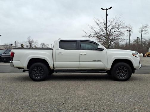 2021 Toyota Tacoma SR5