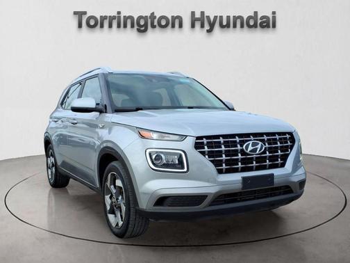 2021 Hyundai VENUE SEL